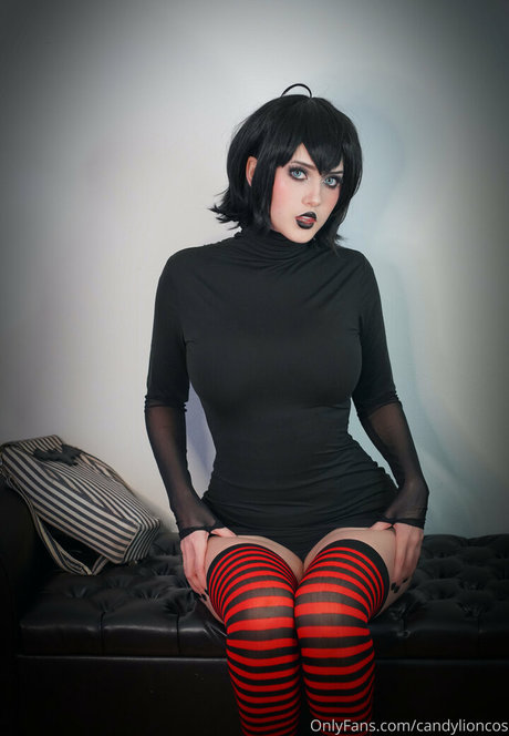 makeup artist onlyfans free nude photo