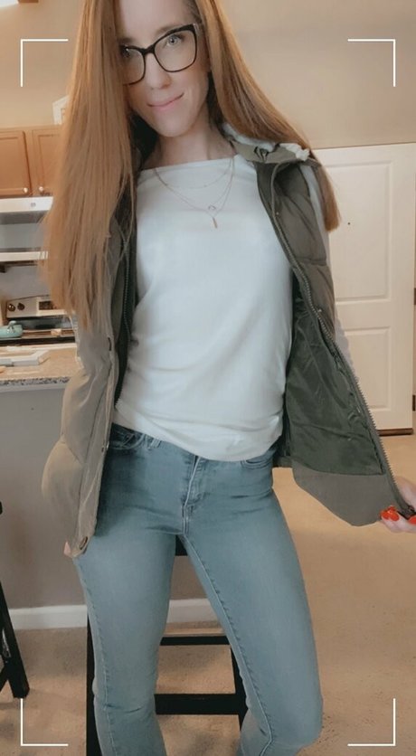 Jennysroom nude thumbnail