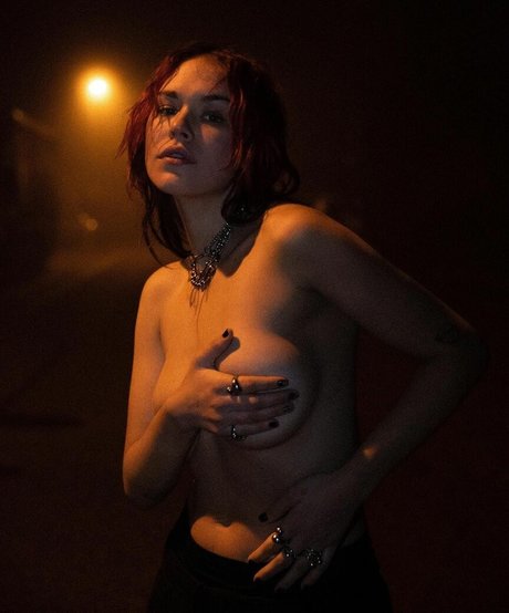 Taylor Upsahl star pornographic picture