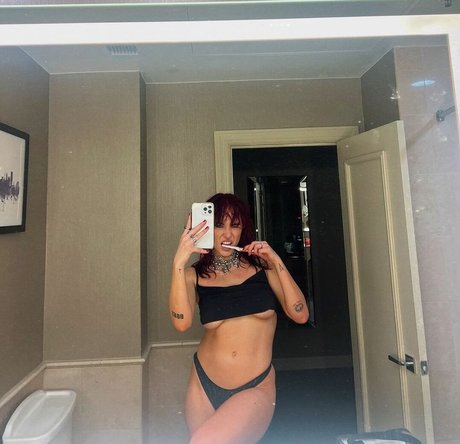Taylor Upsahl pornographic actress pictures