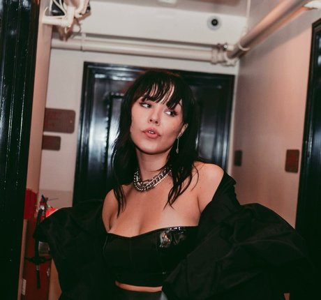 Taylor Upsahl porn model pictures