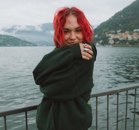 Taylor Upsahl high quality star image