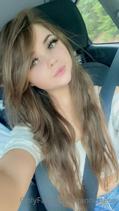 Danni Meow art actress photos