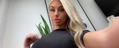 dildo onlyfans nude pics