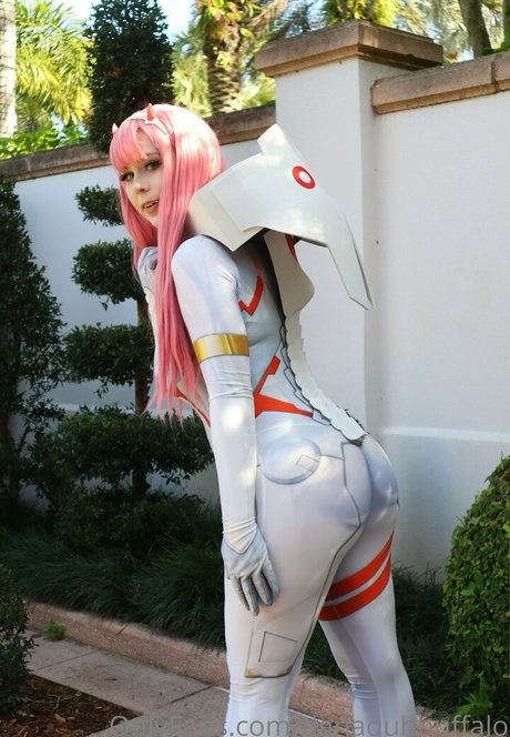 duhbuffaloo xxx actress photo