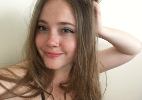 comeonanna pretty actress archive