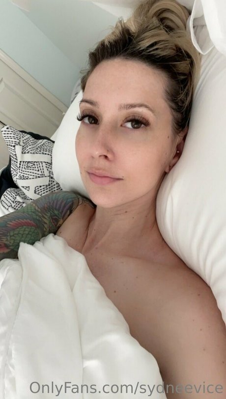 sydneevice pornstar xxx img