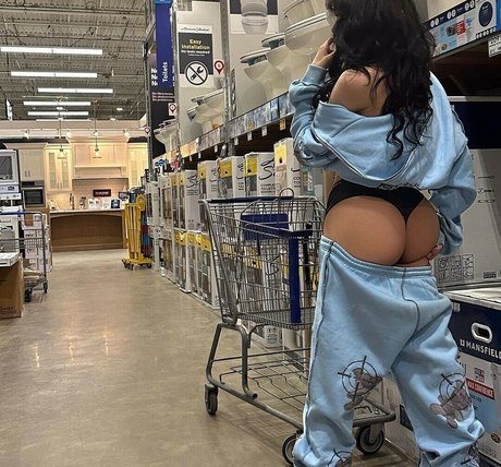 Kendalluvxx high quality pornstar photo