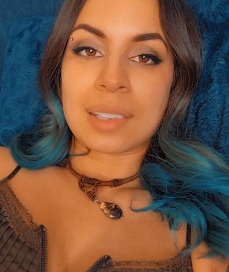 brunette pussy onlyfans best pic