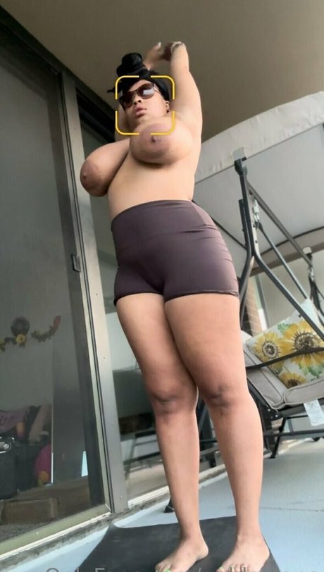 GoldenJans xxx pornstar archive