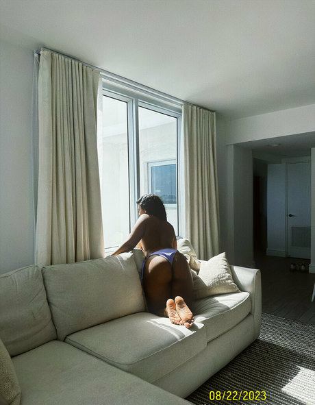 joyythestallion star naked pic