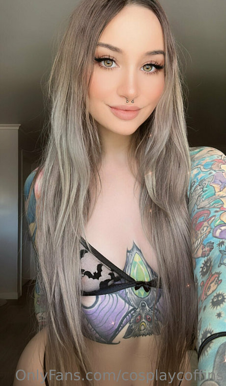 blonde midget onlyfans erotic gallery