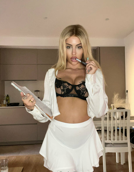beautiful face onlyfans nude pics