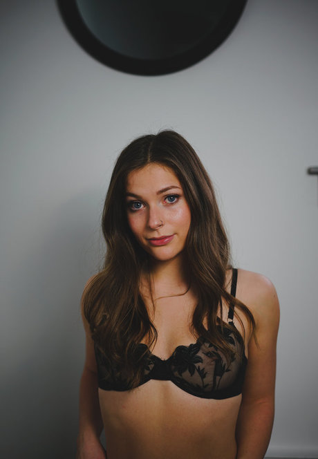 Jessnjamez model xxx gallery