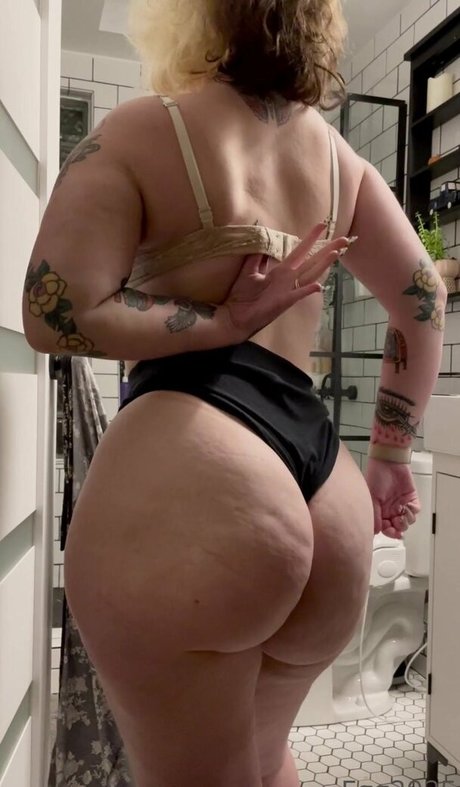 Egg2025 pretty actress pics