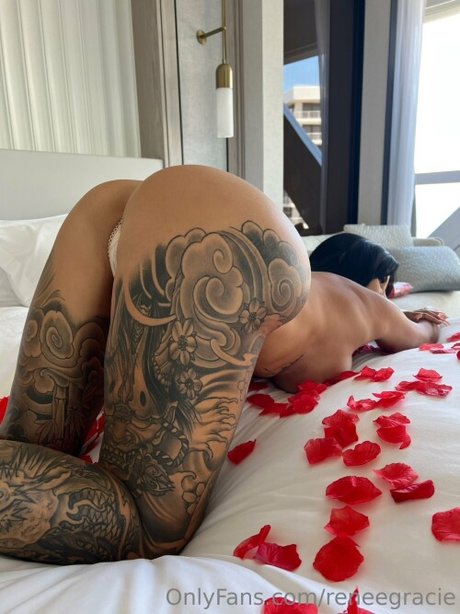 Renee Gracie pretty star images