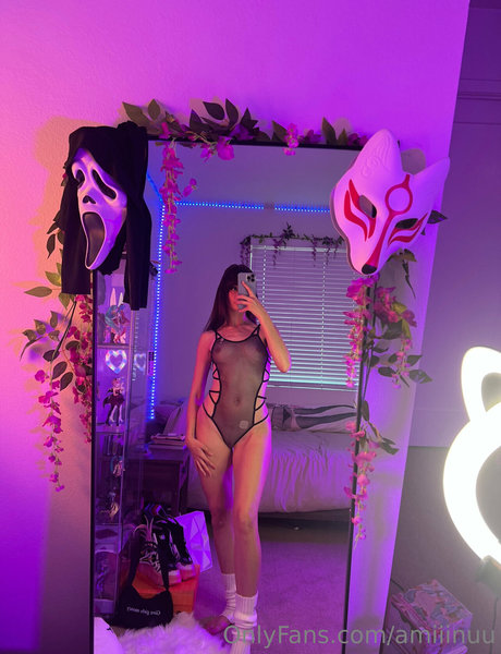 teen trans onlyfans nude images