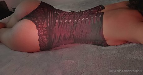 Viollet Collins star naked img