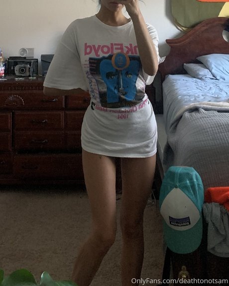 lesbian feet onlyfans beautiful naked picture