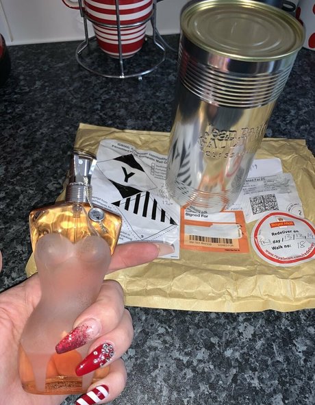 noirsahara nude thumbnail