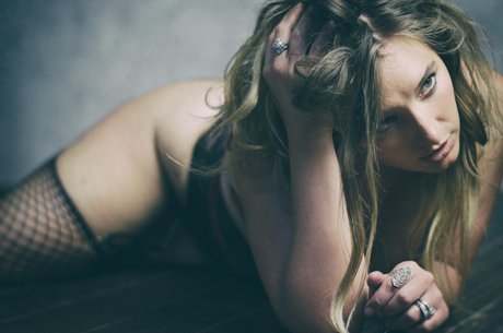 asian findom onlyfans nude images