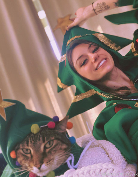 Izzy xx erotic star picture