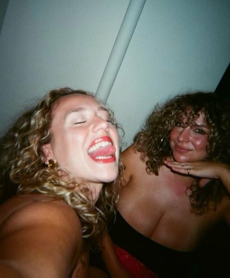 breast milk onlyfans hot pics