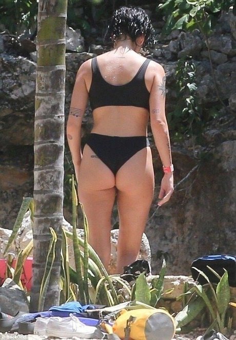 thick latina onlyfans naked picture