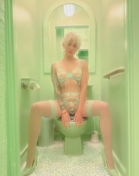 anal cum onlyfans naked picture