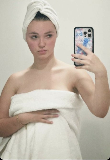 pregnant nude onlyfans art xxx img