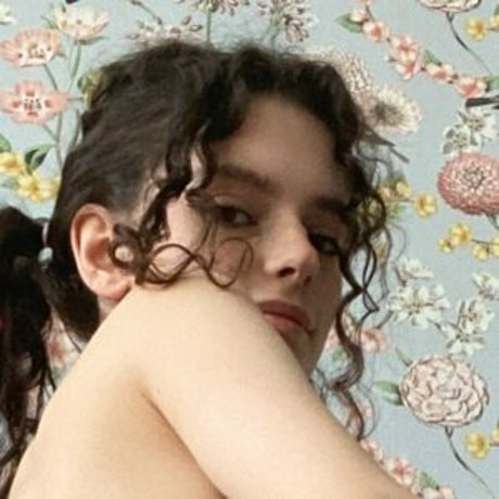 shawtnes star top archive