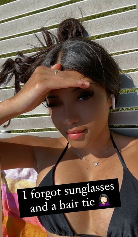 SassySounds ASMR pornstar exclusive images