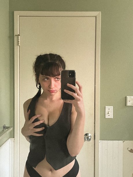 Anuhea Nihipali pornographic model img