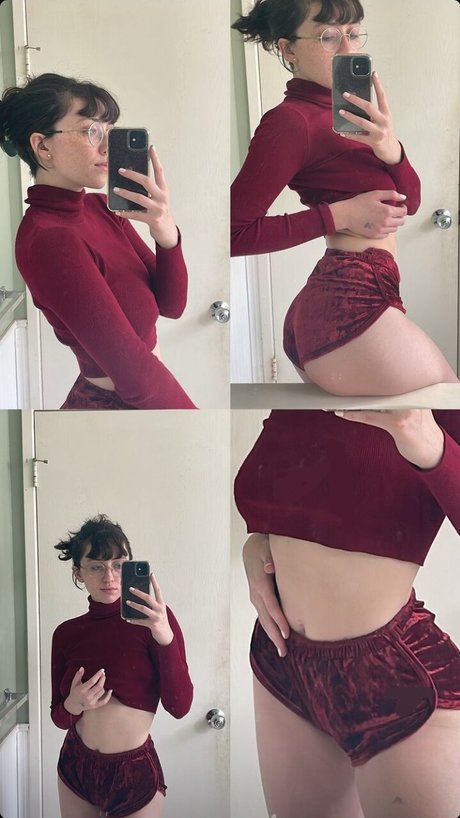 prone bone onlyfans beautiful naked photo