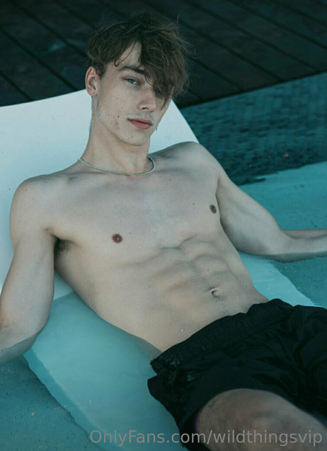 wildthingsvip hot model pictures