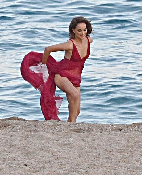 Natalie Portman xxx model pic