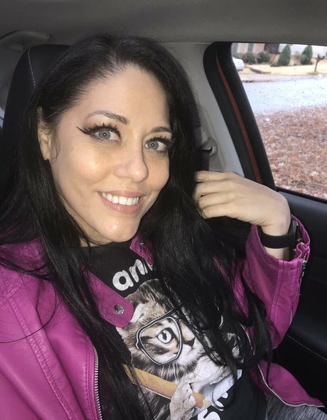 beauty curvy onlyfans adult images