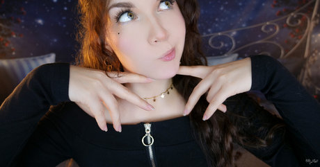 KittyKlaw ASMR pornstar naked photos