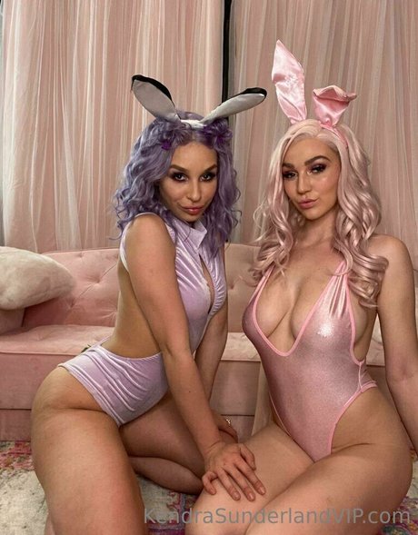 KendraSunderland star hd photo
