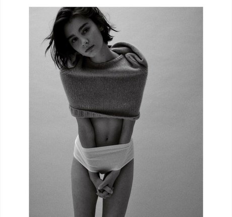 Bec Lauder model best archive