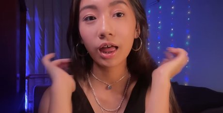 Moon Blitz Asmr nude actress photos