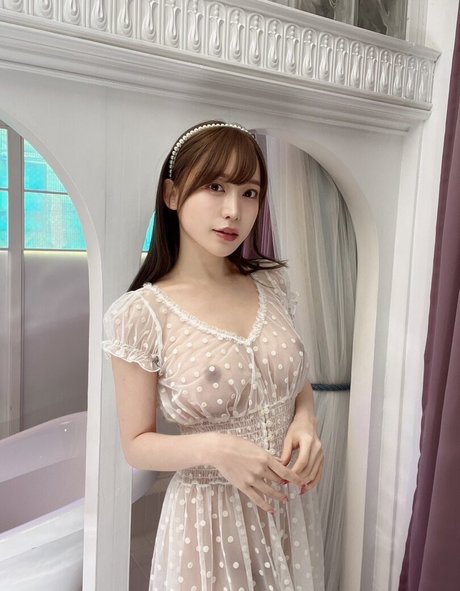 Alice Nanase_ exclusive model pic
