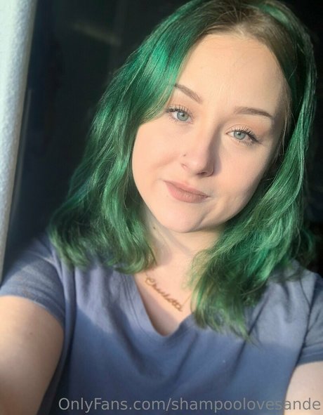 beautiful asian onlyfans top pictures