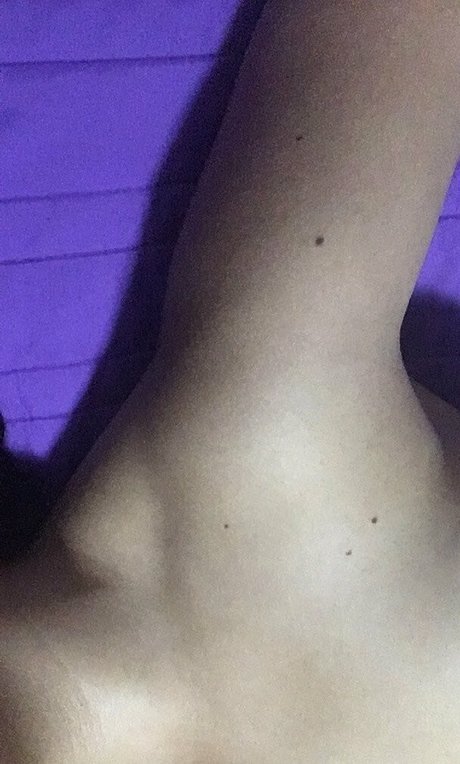 collegeaura model free pics