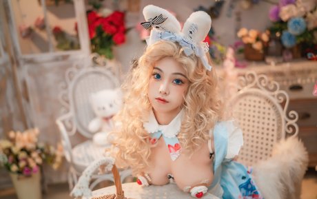 Mizhi mao model nudes photos