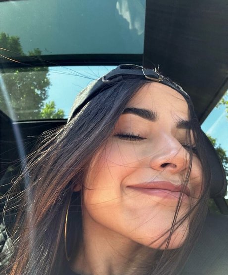 girl on girl onlyfans free xxx picture