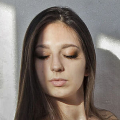 Letizia Ceresa model free image
