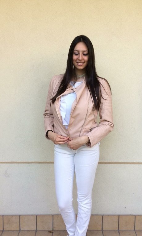 Letizia Ceresa actress pic