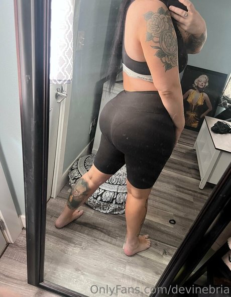 devinebria beautiful pornstar pic