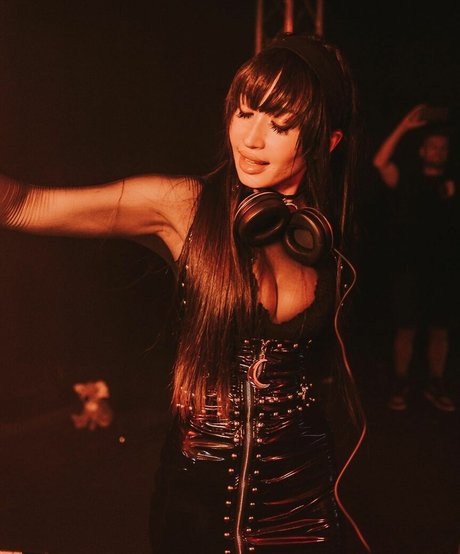 DJ HEAVYGRINDER high quality model picture